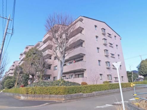 Modern 3SLDK Apartment with Renovation in Aobadai, Yokohama - Photo 1