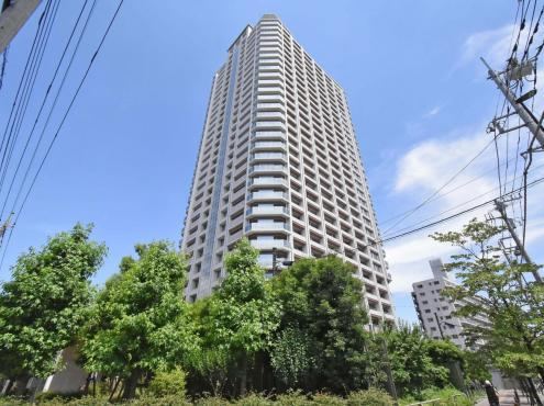 Spacious 3LDK Tower Apartment in Kawaguchi - Photo 1