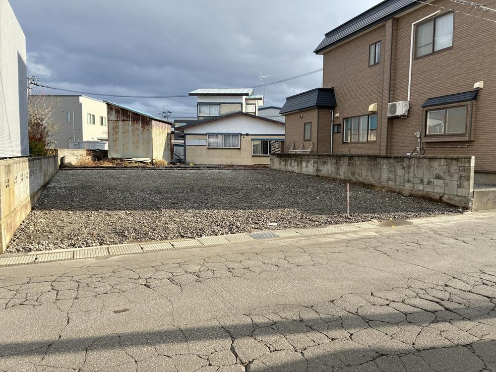 Convenient Land Near Kabu Center and Galla Town - Photo 1