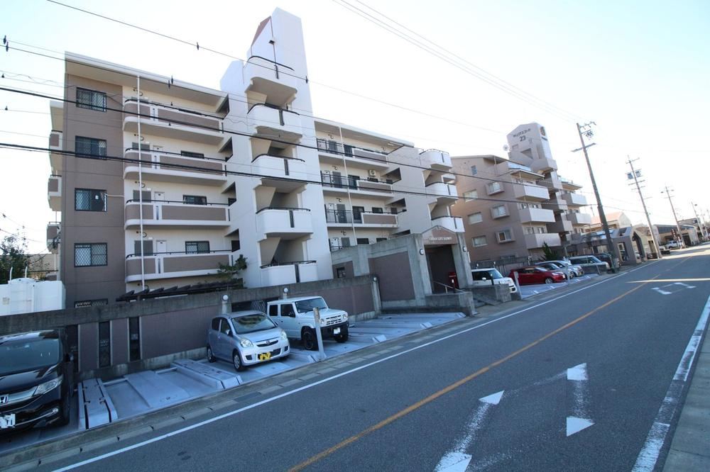 3LDK apartment in Okazaki, Aichi - Photo 1