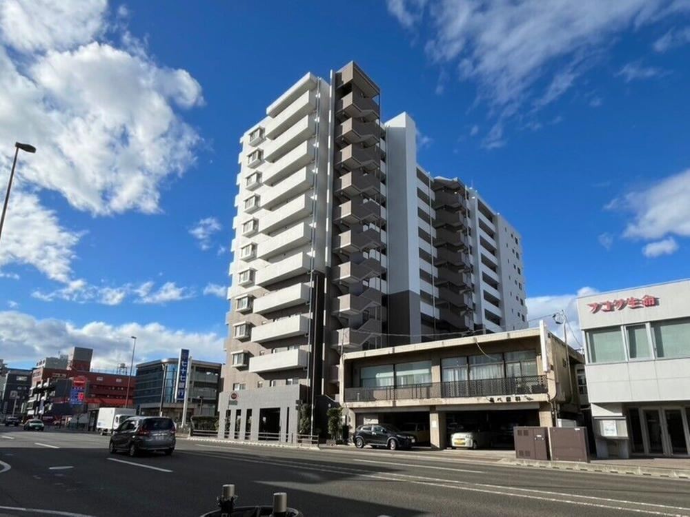 Upcoming Renovated 3LDK Apartment for Pets in Miyagino - Photo 1