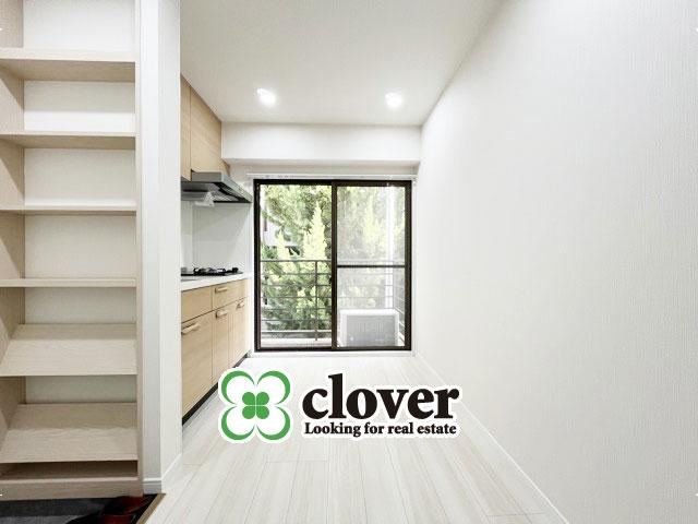 1LDK Apartment with Renovation and Storage - Photo 1