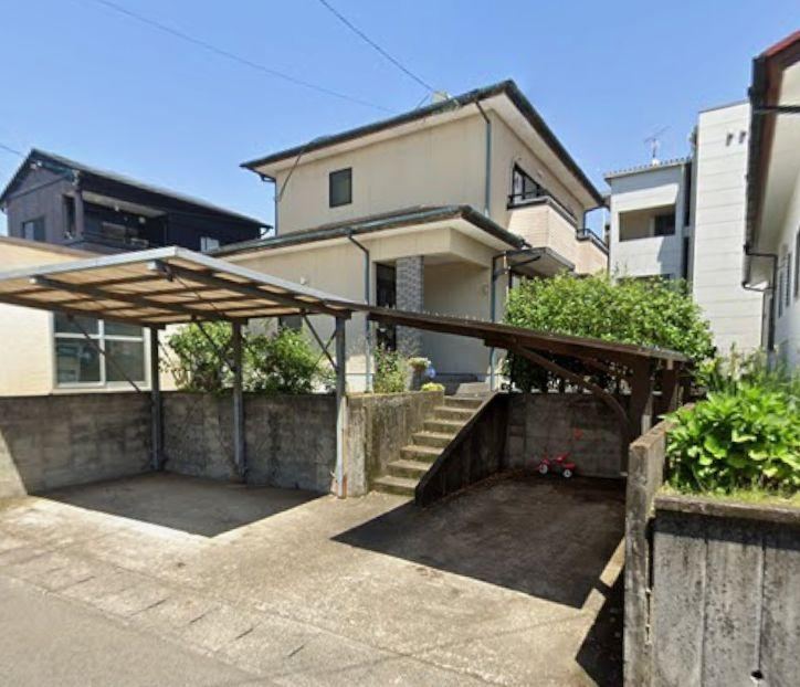 Storage-Rich 4LDK Home in Kaneda - Photo 1