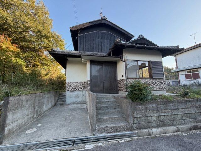Renovated 5DK House in Konan - Photo 1