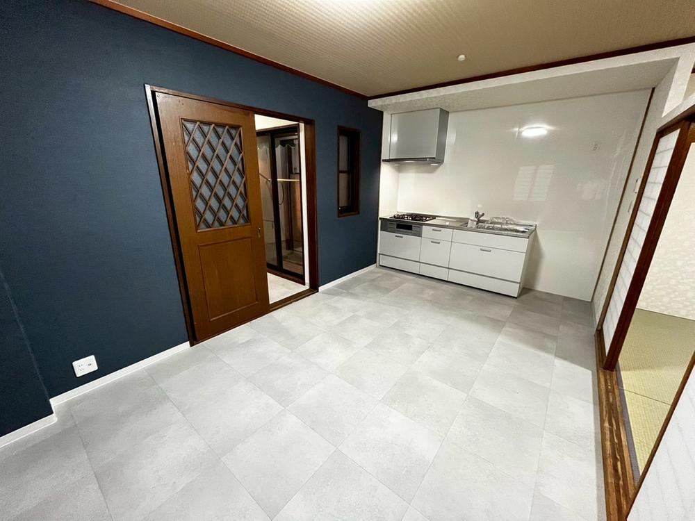 Convenient 5LDDKK Home in Suminoe, Osaka - Photo 1