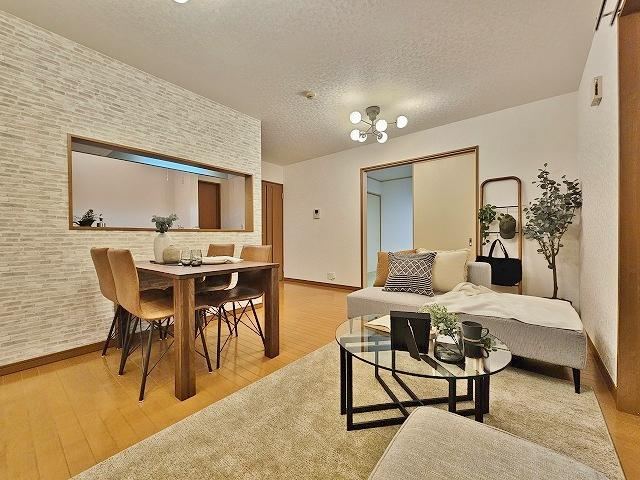 Modern 4LDK House with Garden in Toda - Photo 1