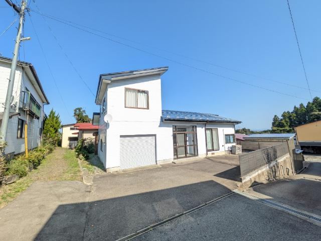 Charming 3LDK Detached House in Akita City - Photo 1