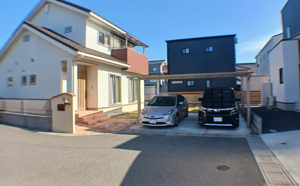 Luxury 4LDK+S House with Solar Power in Shinichi Town - Photo 1