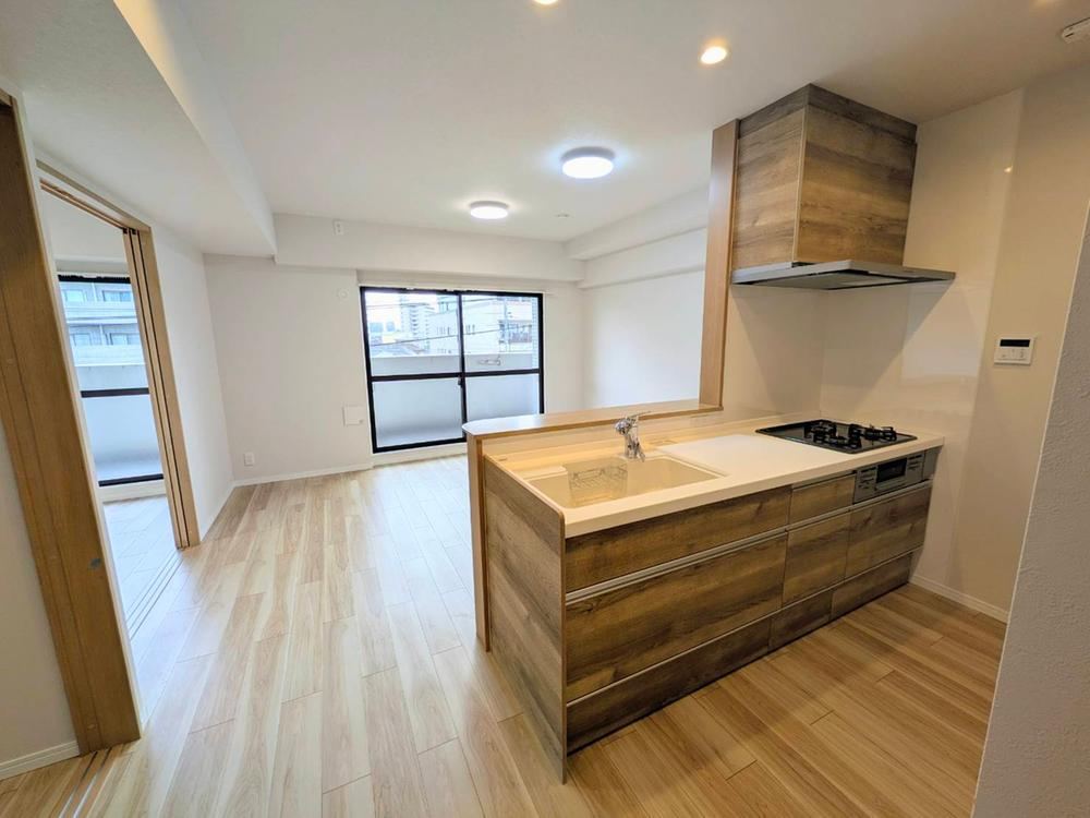 3LDK apartment in Naka Ward, Hiroshima - Photo 1