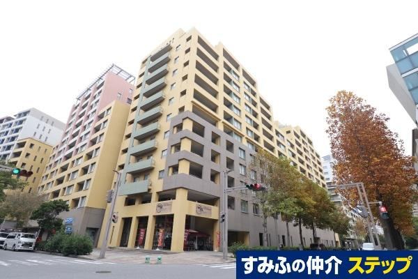 Renovated 3LDK Apartment in Ubase, Mihama - Photo 1