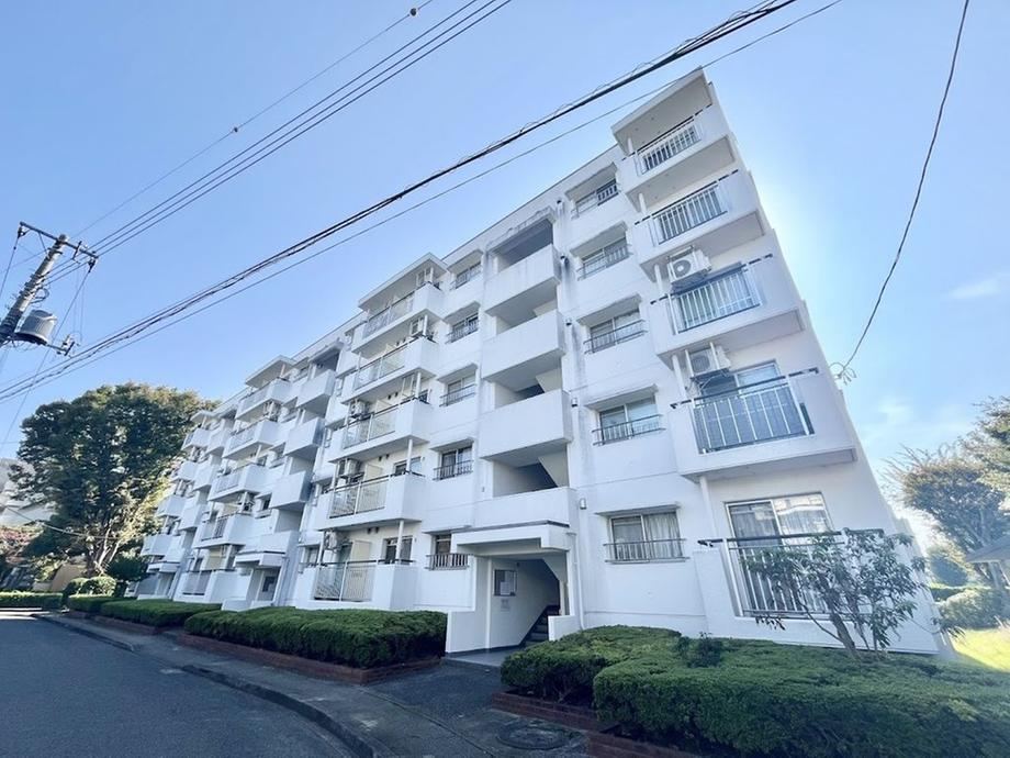 2LDK+S Apartment in Harumikucho, Fuchu - Photo 1