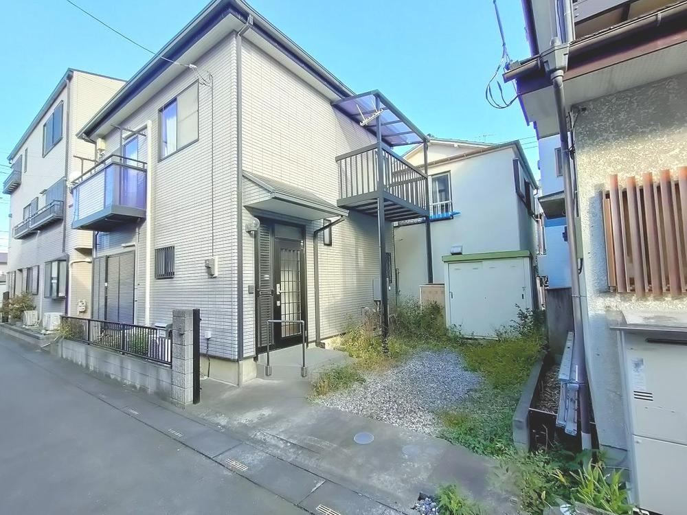 Light Steel-Frame House with Soundproof Room - Photo 1