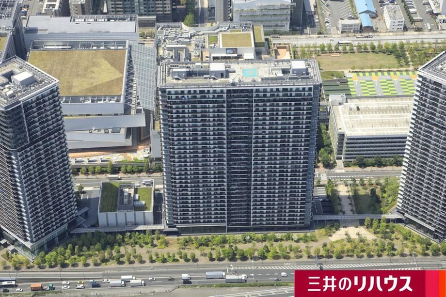 3LDK apartment in Koto Ward, Tokyo - Photo 1