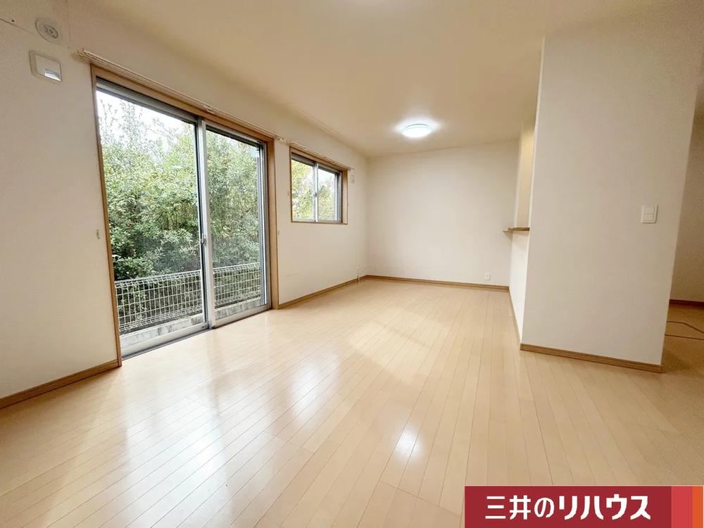 Modern 4LDK House Near Yamamoto Station - Photo 1