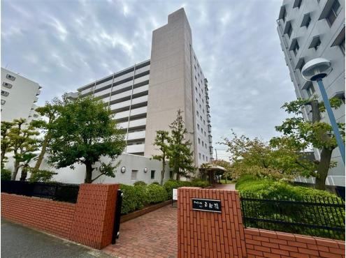 Spacious 4LDK Apartment Near Nishifunabashi Station - Photo 1