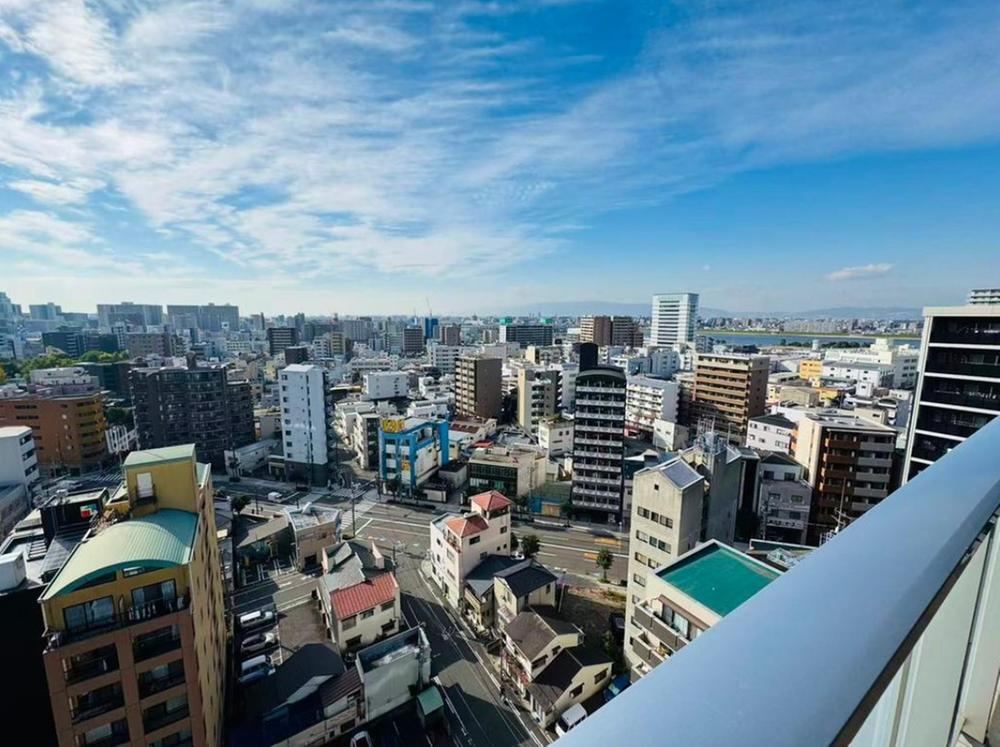 2LDK apartment in Kita Ward, Osaka - Photo 1
