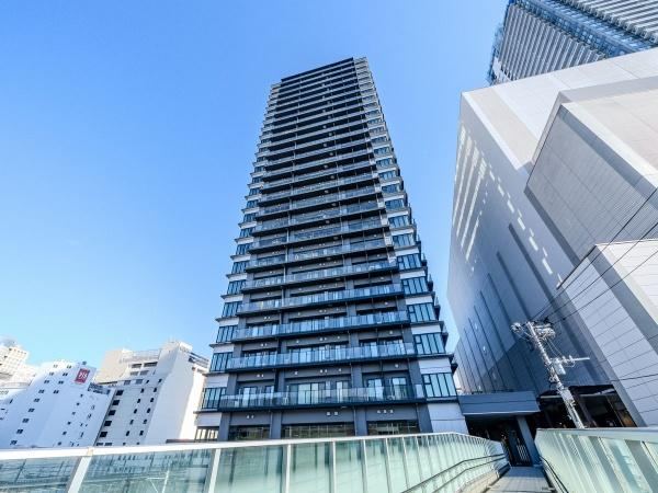 Stylish 2LDK Apartment in Hachioji - Photo 1