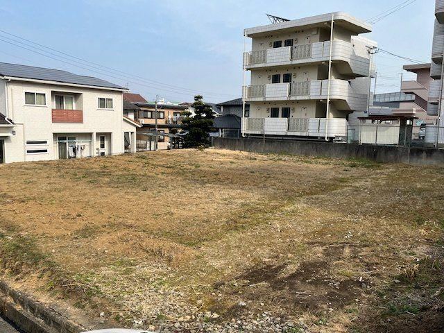 533 m² land in Isahaya, Nagasaki - Photo 1