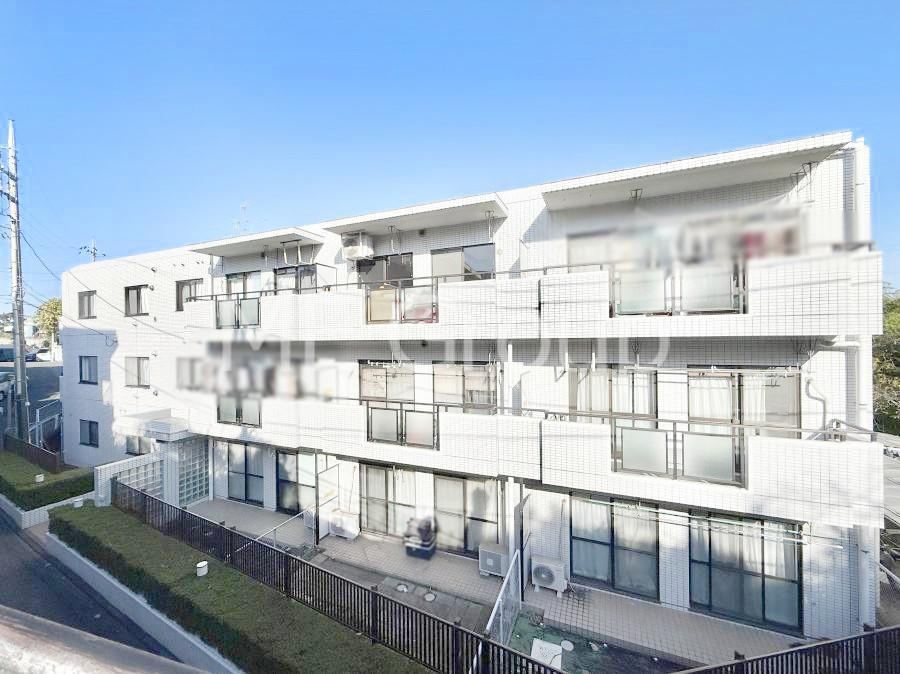 Convenient 2LDK+S Apartment Near Tsurukawa Station - Photo 1