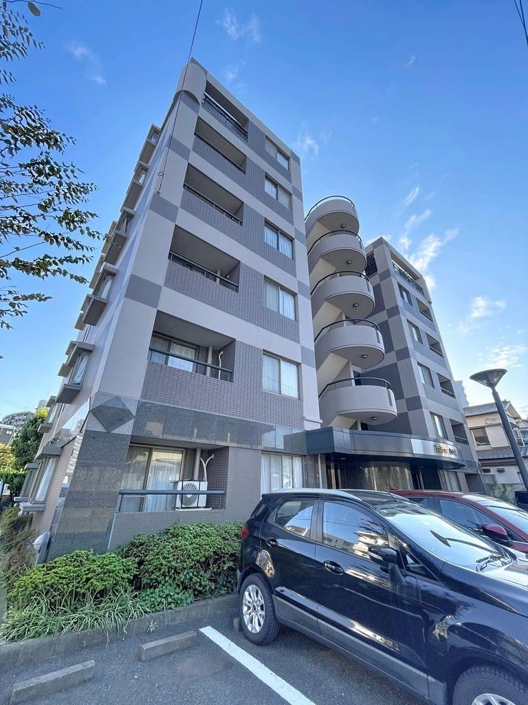 3LDK apartment in Onojo, Fukuoka - Photo 1