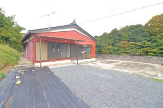 Spacious 3LDK Detached House in Yoshimi - Photo 1