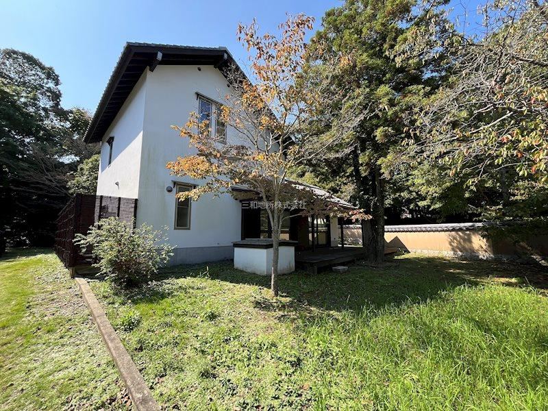 Charming 2LDK Renovated House in Shimonoseki - Photo 1