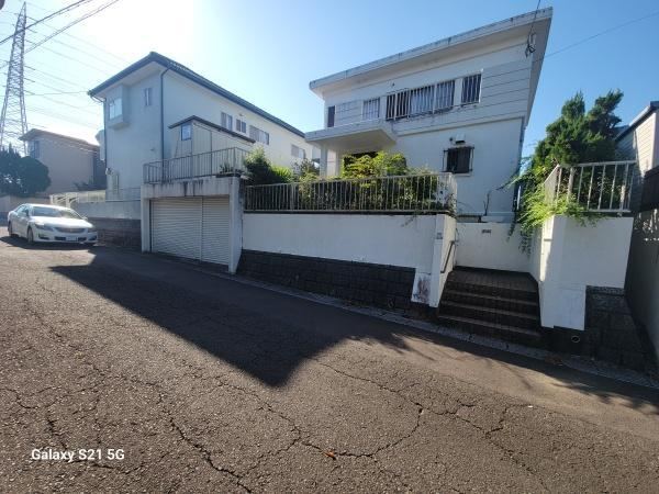 Spacious 5LDK House Near Komatsudai Park - Photo 1