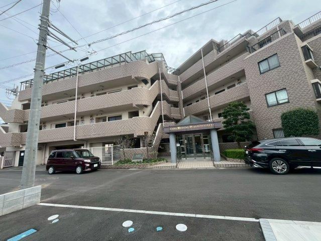 Affordable 3DK Apartment Near Ichinowari Station - Photo 1