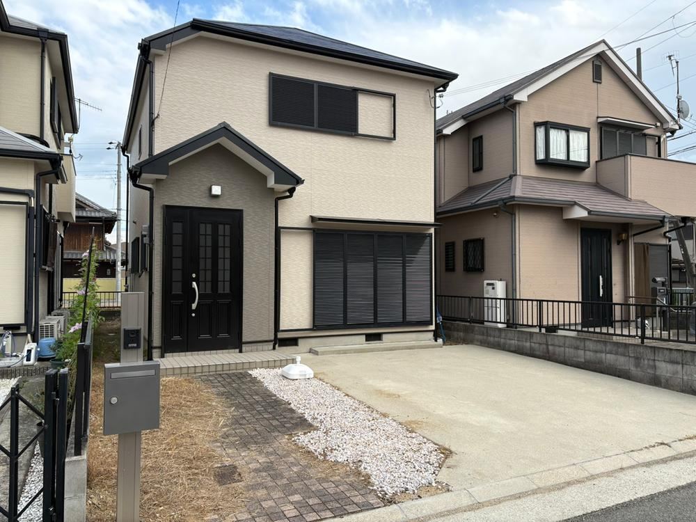 Renovated 3LDK House in Tamatsu, Kobe - Photo 1