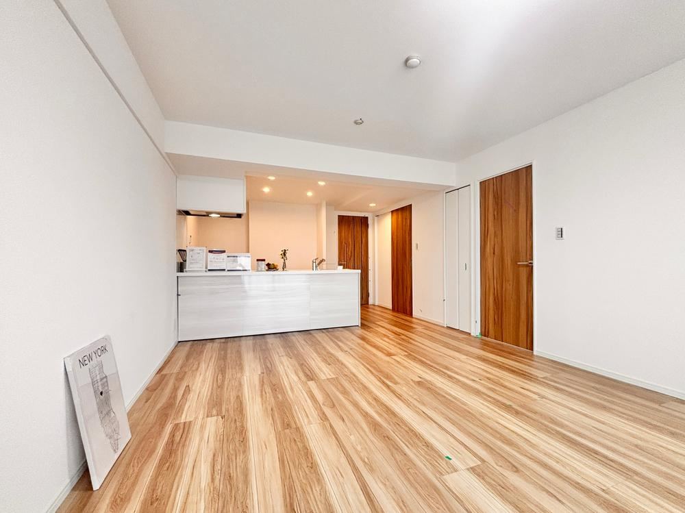 Newly Renovated 3LDK Apartment in Makuhari - Photo 1