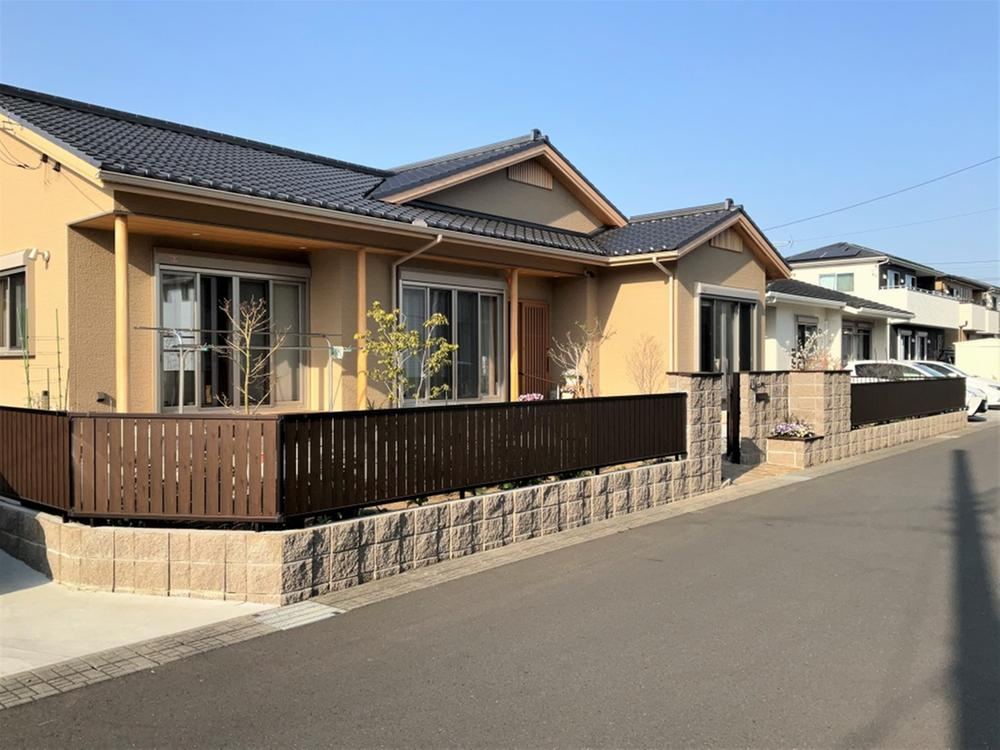Modern 2LDK House in Sakura no Sato - Photo 1