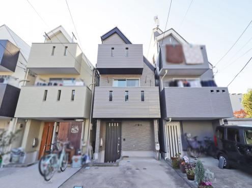 Renovated 2LDK Home in Chitose-Dai, Setagaya - Photo 1
