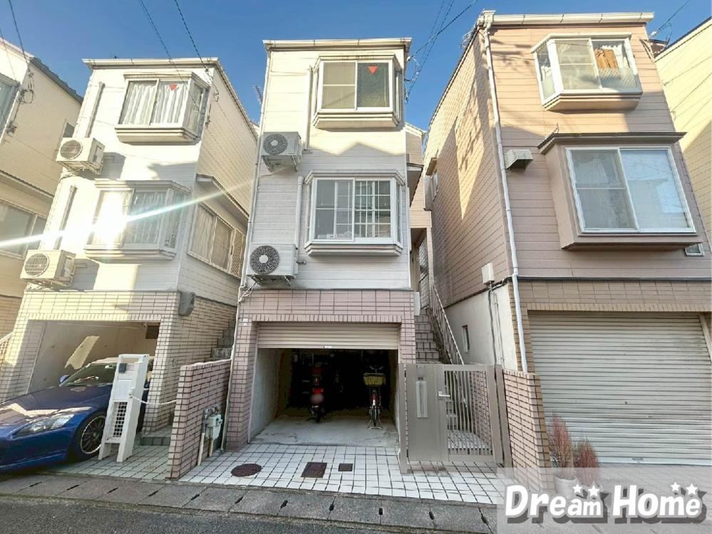 4DK Detached House in Ukyo, Kyoto - Photo 1