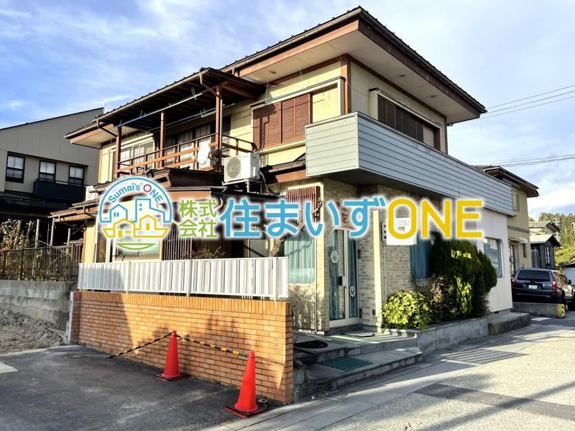 Corner Lot House Over 50 Tsubo Near Kaminoyama Onsen - Photo 1