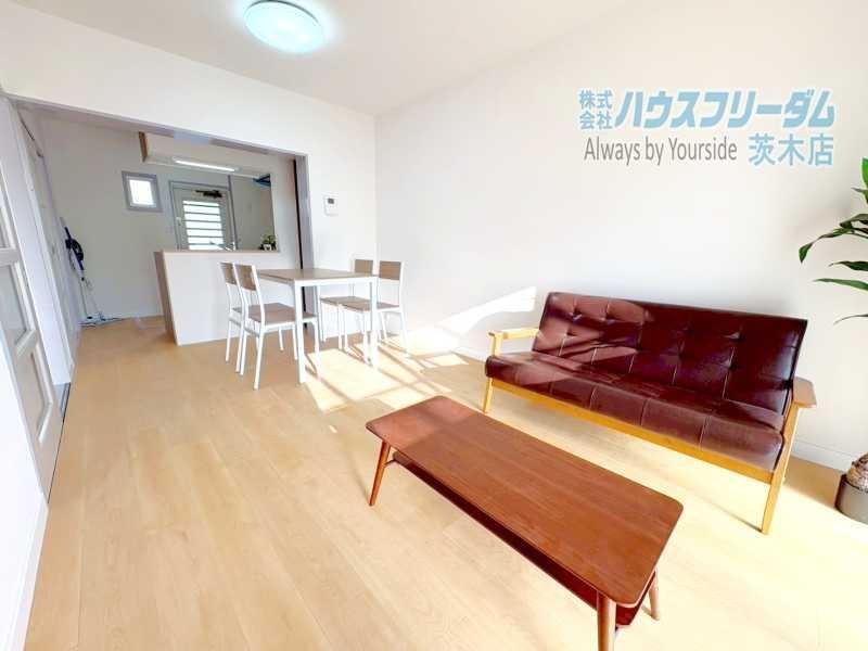 Renovated 3LDK House with Garden and Rooftop in Ibaraki - Photo 1