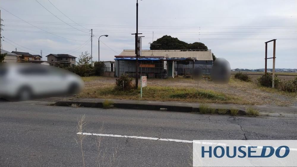 Spacious Land Near Minami-Moriya Station - Photo 1