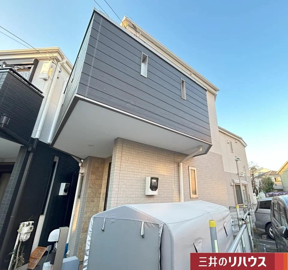 Charming 2LDK+S House with Modern Amenities - Photo 1