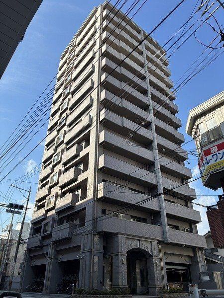 4LDK apartment in Fukuyama, Hiroshima - Photo 1