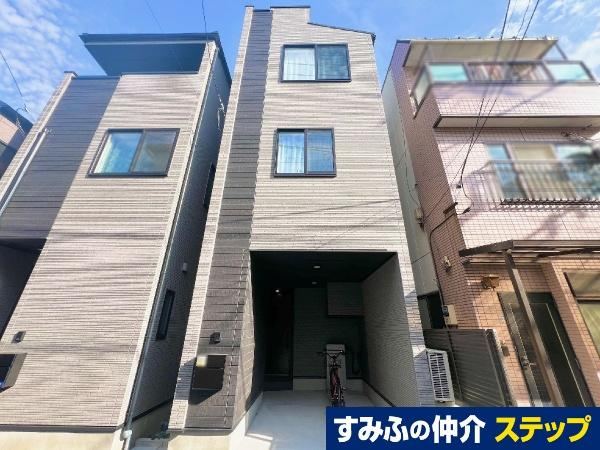 Newly Built 2LDK+S House with Rooftop in Sumida, Tokyo - Photo 1