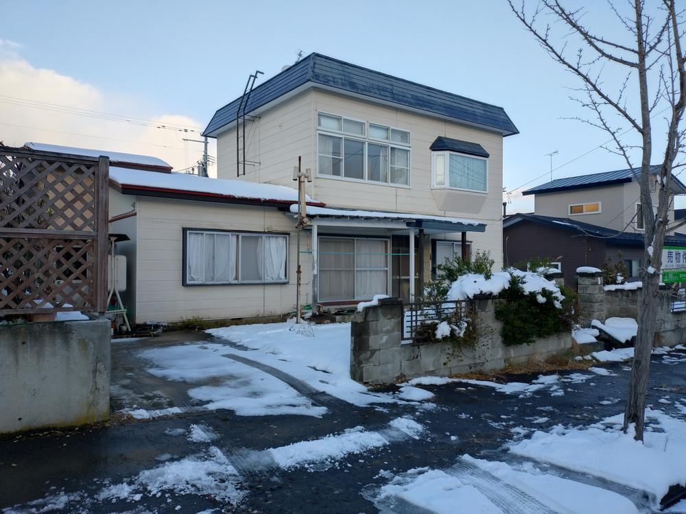 Vacant Land with Great Sunlight in Hirosaki - Photo 1