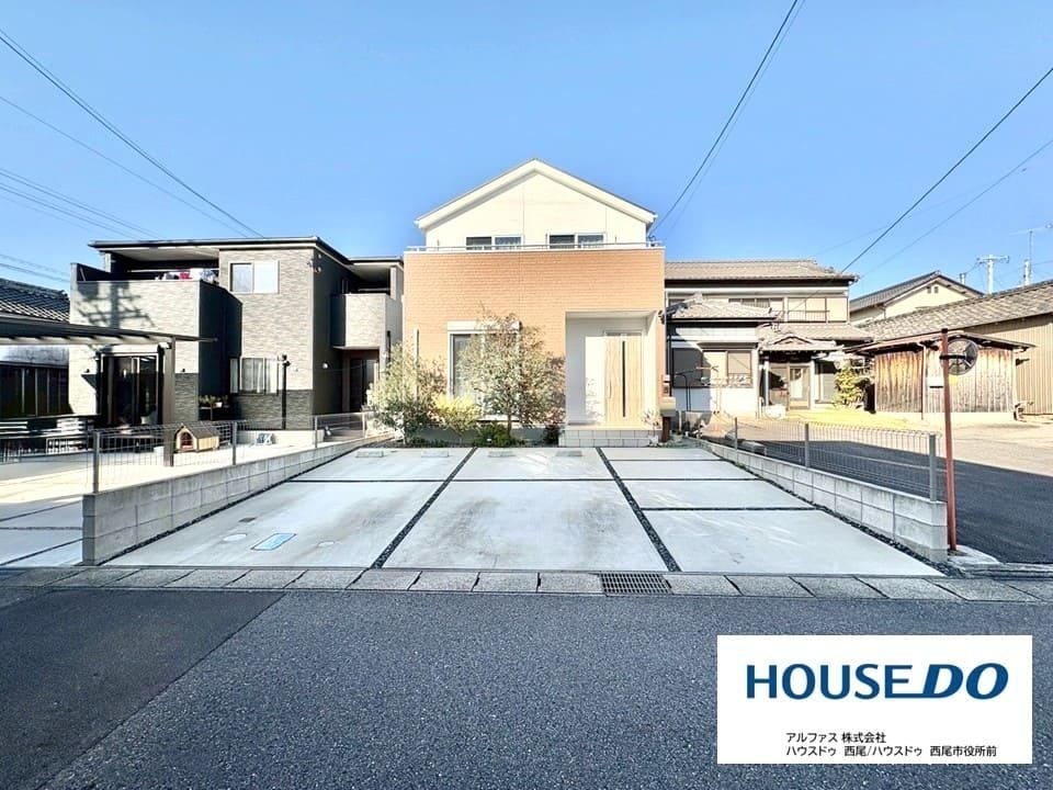 New 4LDK Home with Ample Storage in Nishio - Photo 1