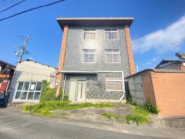 184 m² land in Gifu, Gifu - Photo 1