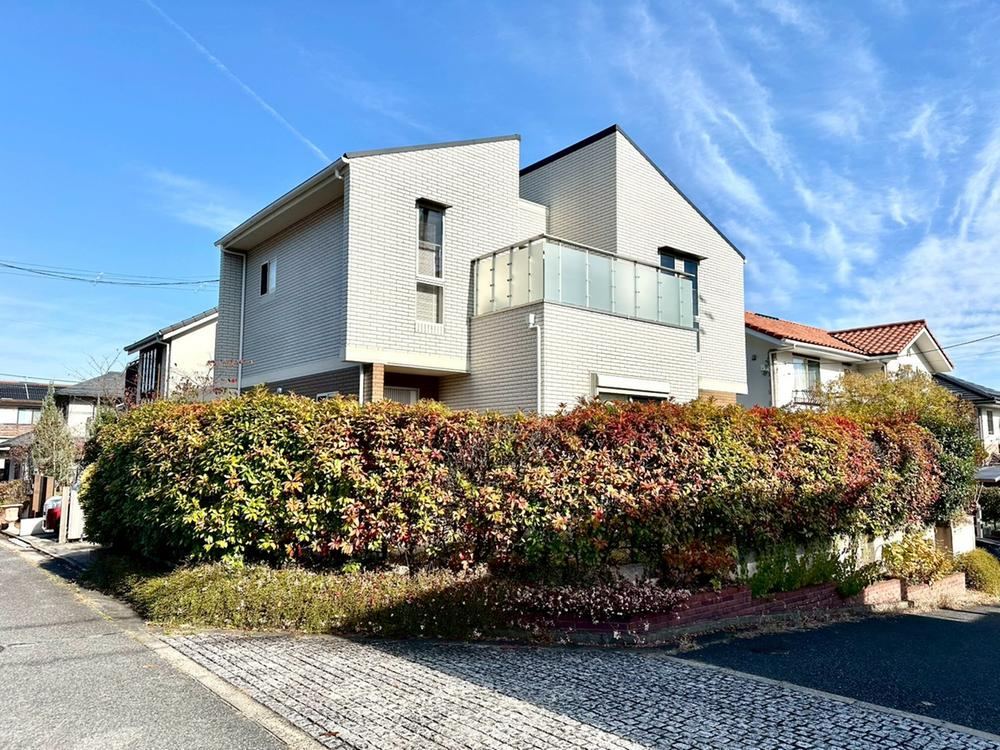 Spacious 4LDK House in Keyakizaka - Photo 1