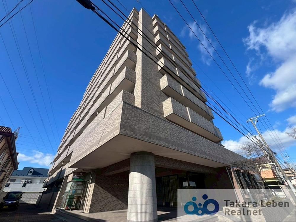 Spacious 2LDK Apartment in Sendai - Photo 1