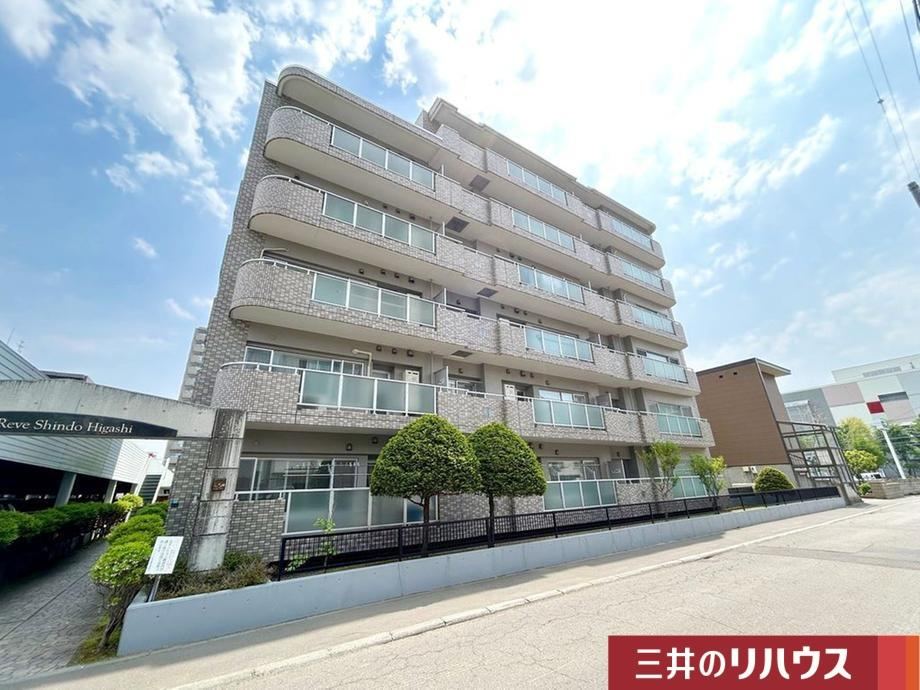 3LDK apartment in Higashi Ward, Sapporo, Hokkaido - Photo 1