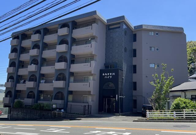 2LDK apartment in Shimonoseki, Yamaguchi - Photo 1
