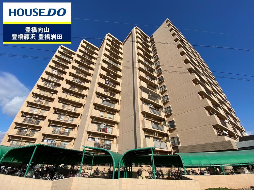3LDK apartment in Toyohashi, Aichi - Photo 1