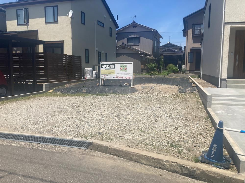 166 m² land in Kanazawa, Ishikawa - Photo 1