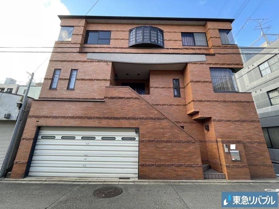 Spacious 9LDK Detached House in Shimogyo Ward - Photo 1