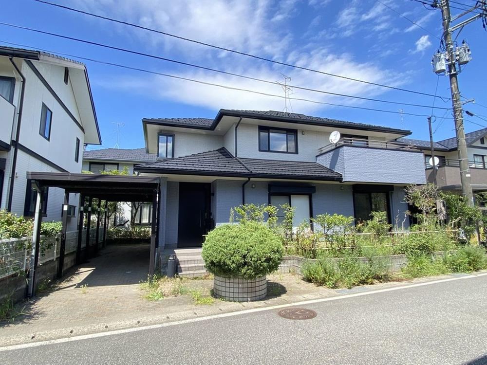 Renovated 4LDK House with Carport in Nakajima, Niigata - Photo 1